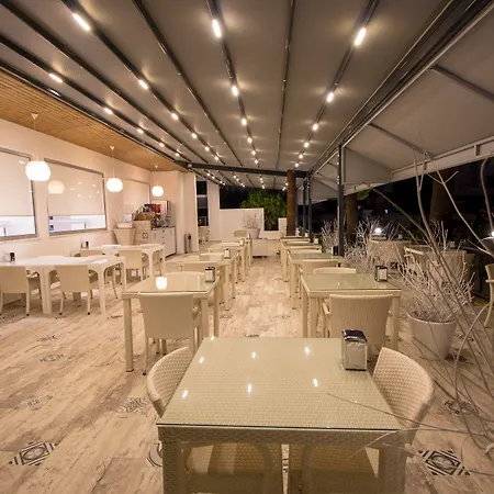 Munamar (adults Only) تورونشْ