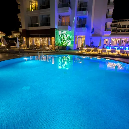 Munamar (adults Only) فندق تورونشْ