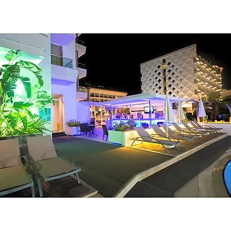 מלון Munamar (adults Only) 4*