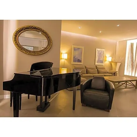 Munamar (adults Only) מלון 4*