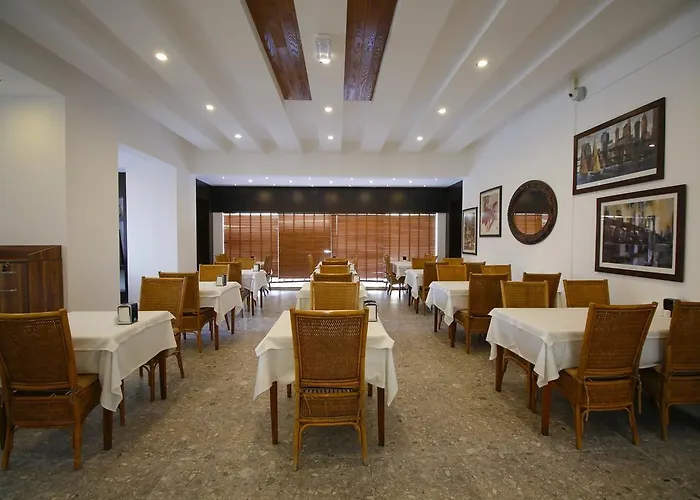 Munamar (adults Only) 4*