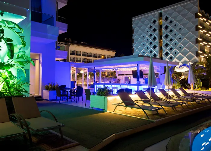 Munamar (adults Only)