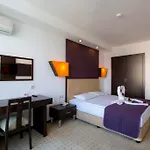 Munamar (adults Only) Turunç